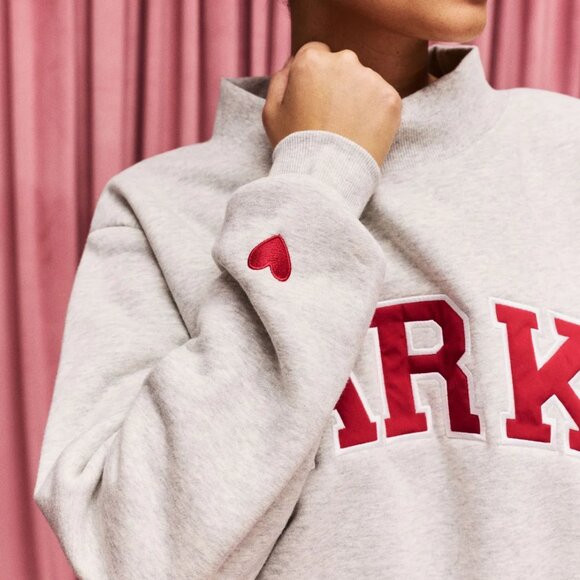 PARKE Valentine's Day Hoodie Grey Casual Preppy Style 🤍❤ - Picture 7 of 9